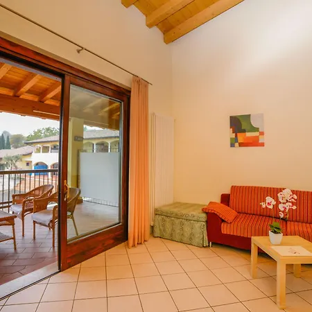 מלון Ahg Donna Silvia Wellness 4*